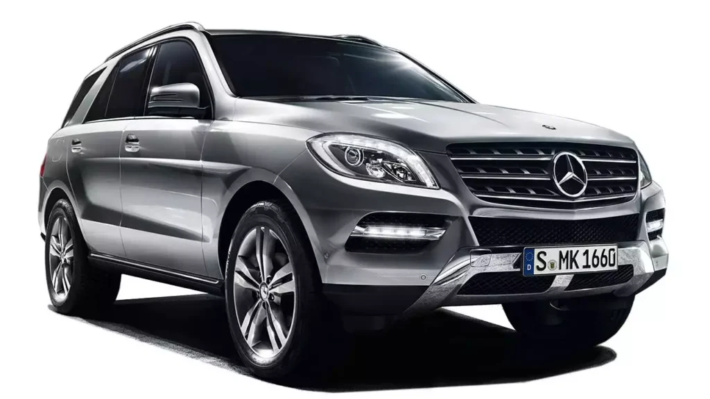 Mercedes-Benz-M-Class-Right-Front-Three-Quarter-50675_ol