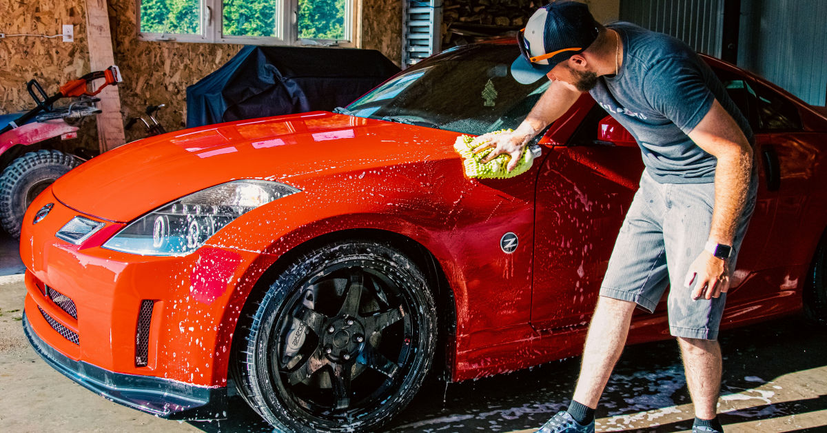 car washing- can I use dish soap to wash my car - article from drestr