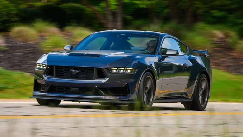 2024-Ford-Mustang-Dark-Hourse-Coupe-Black